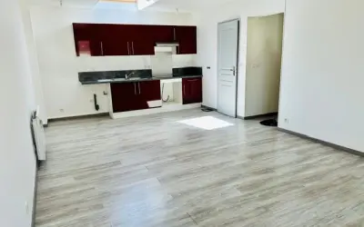 Appartement 726 €/mois PEZARCHES (77131) photo 2