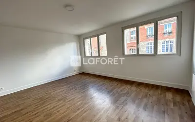 Appartement 1 090 €/mois LA QUEUE EN BRIE (94510) photo 2