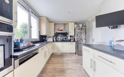 Maison 619 000 € OZOIR LA FERRIERE (77330) photo 4