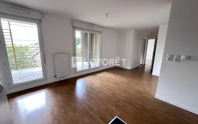 Appartement 1 300 €/mois PONTAULT COMBAULT (77340) photo 2