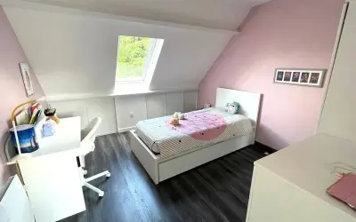 Maison 557 895 € LA QUEUE EN BRIE (94510) photo 6