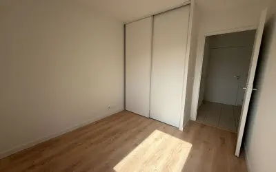 Appartement 1 080 €/mois BRIE COMTE ROBERT (77170) photo 5