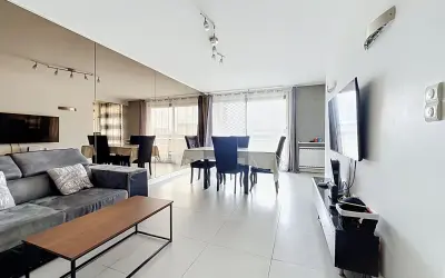 Appartement 560 000 € LES LILAS (93260) photo 2
