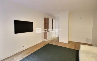 Appartement 1 083 €/mois PARIS (75019) photo 2