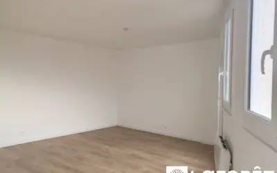 Appartement 732 €/mois ERMONT (95120) photo 2