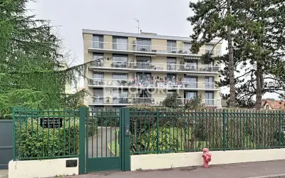 Appartement 220 000 € ERMONT (95120) photo 8
