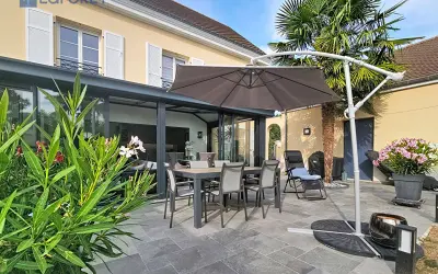 Maison 675 000 € Bailly Romainvilliers (77700) photo 2