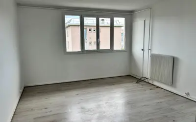 Appartement 1 056 €/mois FRANCONVILLE (95130) photo 2