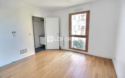 Appartement 1 971 €/mois RUEIL MALMAISON (92500) photo 4