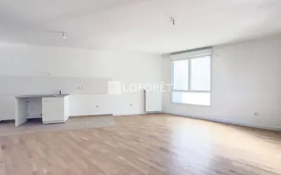 Appartement 1 200 €/mois NOISY LE SEC (93130) photo 2