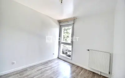 Appartement 1 600 €/mois GENNEVILLIERS (92230) photo 4