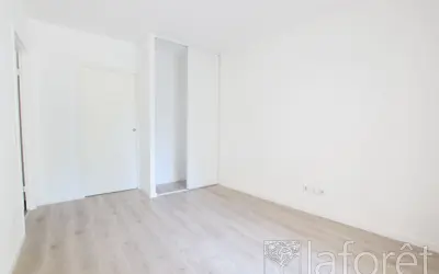 Appartement 905 €/mois SAINT REMY LES CHEVREUSE (78470) photo 4