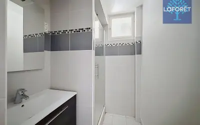 Appartement 986 €/mois NOISY LE GRAND (93160) photo 7