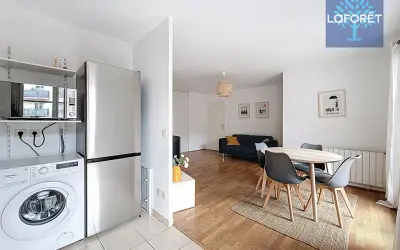 Appartement 1 100 €/mois NOISY LE GRAND (93160) photo 5