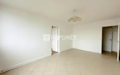Appartement 1 380 €/mois ISSY LES MOULINEAUX (92130) photo 2