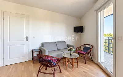 Appartement 2 200 €/mois ISSY LES MOULINEAUX (92130) photo 2