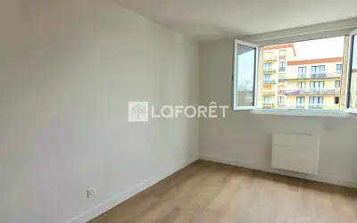 Appartement 169 000 € LE BOURGET (93350) photo 2