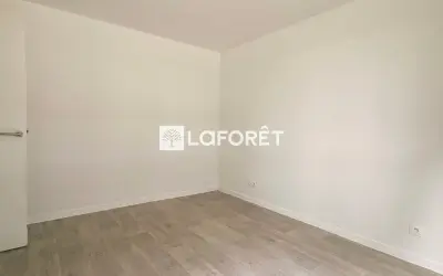 Appartement 1 090 €/mois SAINT DENIS (93200) photo 4