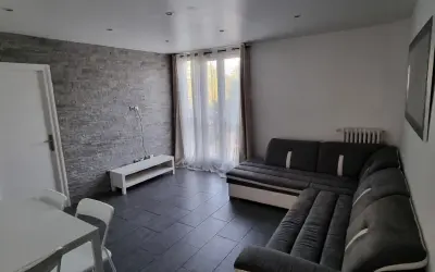 Appartement 1 200 €/mois DUGNY (93440) photo 2