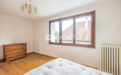 Maison 3 589 €/mois LA CELLE SAINT CLOUD (78170) photo 9