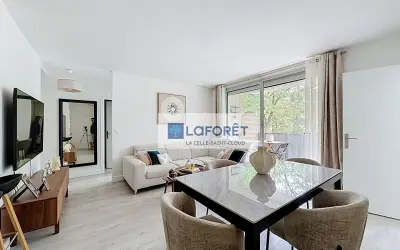 Appartement 315 000 € LA CELLE SAINT CLOUD (78170) photo 2