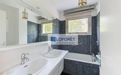 Appartement 335 000 € LA CELLE SAINT CLOUD (78170) photo 7