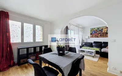 Appartement 250 000 € LA CELLE SAINT CLOUD (78170) photo 2
