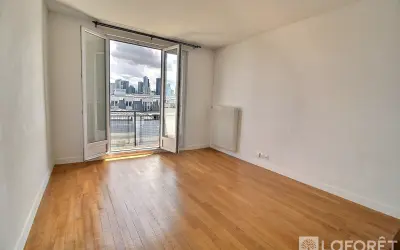 Appartement 1 580 €/mois LA GARENNE COLOMBES (92250) photo 2