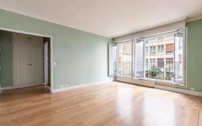 Appartement 2 500 €/mois PARIS (75007) photo 2