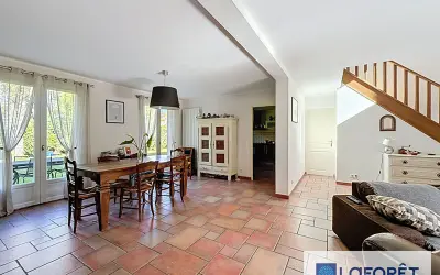 Maison 670 000 € LE PLESSIS TREVISE (94420) photo 4