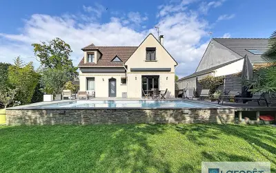 Maison 599 000 € LE PLESSIS TREVISE (94420) photo 2