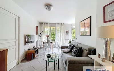 Appartement 236 000 € LE PLESSIS TREVISE (94420) photo 2