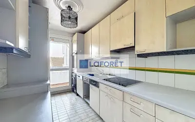 Appartement 1 250 €/mois VILLIERS SUR MARNE (94350) photo 2