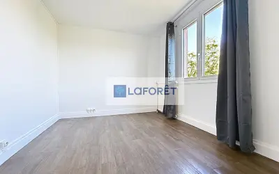 Appartement 1 250 €/mois LE PLESSIS TREVISE (94420) photo 6