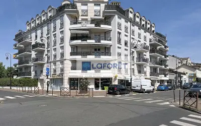 Appartement 1 050 €/mois LE PLESSIS TREVISE (94420) photo 2
