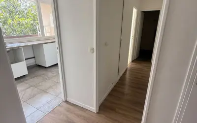Appartement 995 €/mois VILLEMOMBLE (93250) photo 2