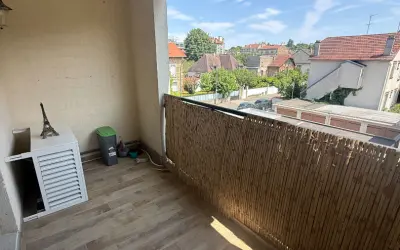 Appartement 1 000 €/mois LE RAINCY (93340) photo 4