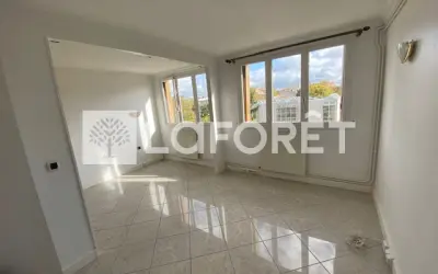 Appartement 183 000 € BONDY (93140) photo 2