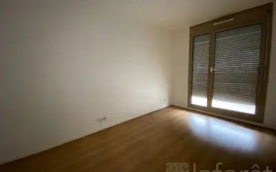 Appartement 2 255 €/mois LEVALLOIS PERRET (92300) photo 4