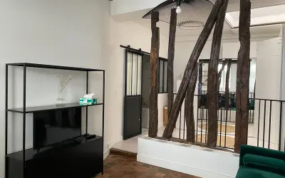 Appartement 1 693 €/mois PARIS (75006) photo 2