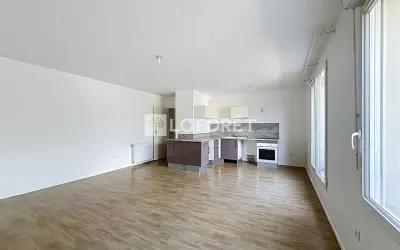 Appartement 880 €/mois MOISSY CRAMAYEL (77550) photo 2