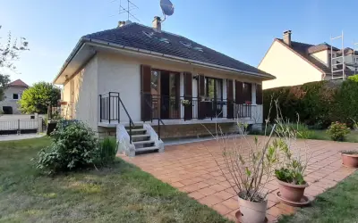 Maison 275 000 € BULLION (78830) photo 2