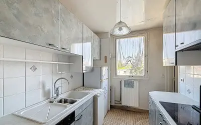 Appartement 351 000 € SAINT MAUR DES FOSSES (94100) photo 2
