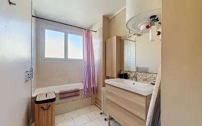 Appartement 1 250 €/mois SAINT MAUR DES FOSSES (94210) photo 6