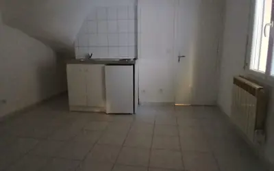 Appartement 360 €/mois MAGNY EN VEXIN (95420) photo 2