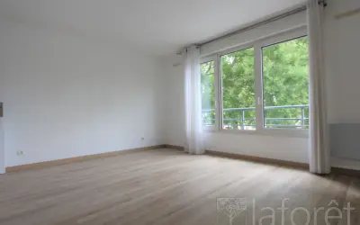 Appartement 970 €/mois MAISONS ALFORT (94700) photo 2