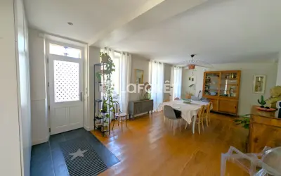 Maison 3 800 €/mois MARLY LE ROI (78160) photo 2