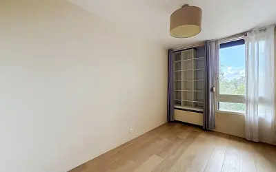 Appartement 1 400 €/mois ELANCOURT (78990) photo 5