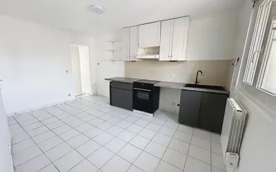 Appartement 111 000 € NANTEUIL LES MEAUX (77100) photo 2