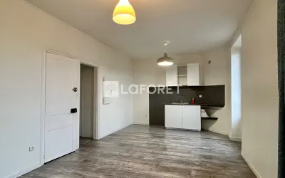Appartement 561 €/mois JUZIERS (78820) photo 2